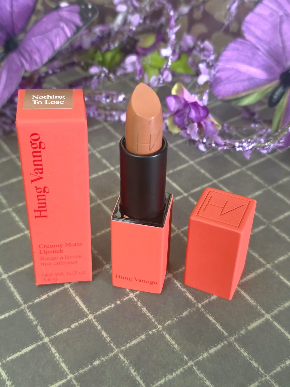 Hung Vanngo : Creamy Matte Lipstick - Nothing To Lose (Nude Peach)